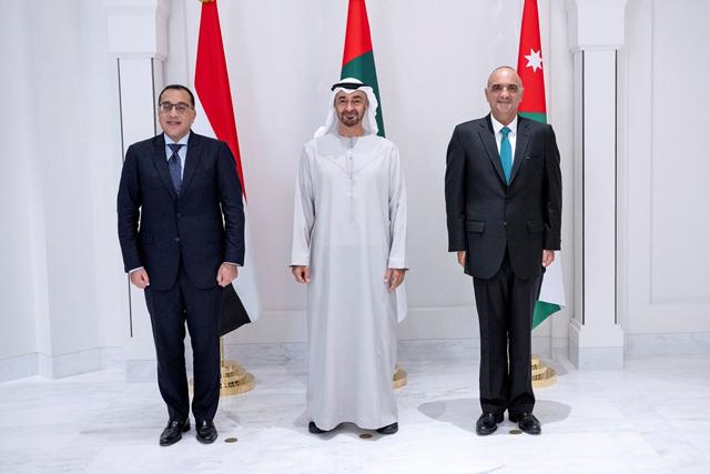UAE president receives Khasawneh, Egypt’s Madbouli